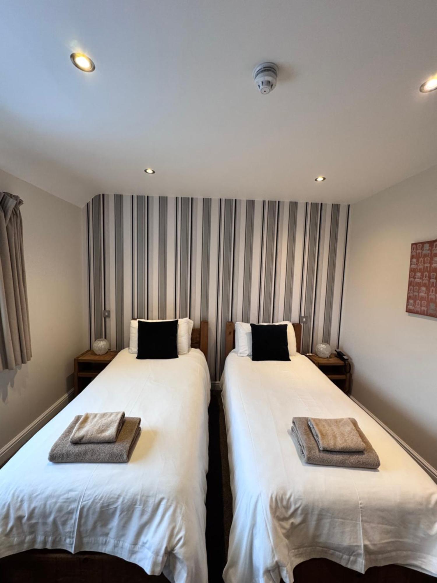 The White Hart Inn Alfreton Ngoại thất bức ảnh