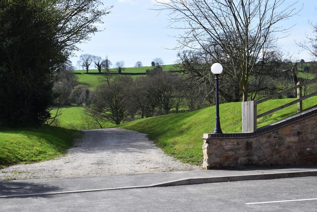 The White Hart Inn Alfreton Ngoại thất bức ảnh