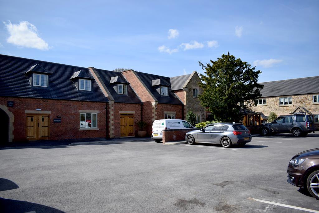 The White Hart Inn Alfreton Ngoại thất bức ảnh