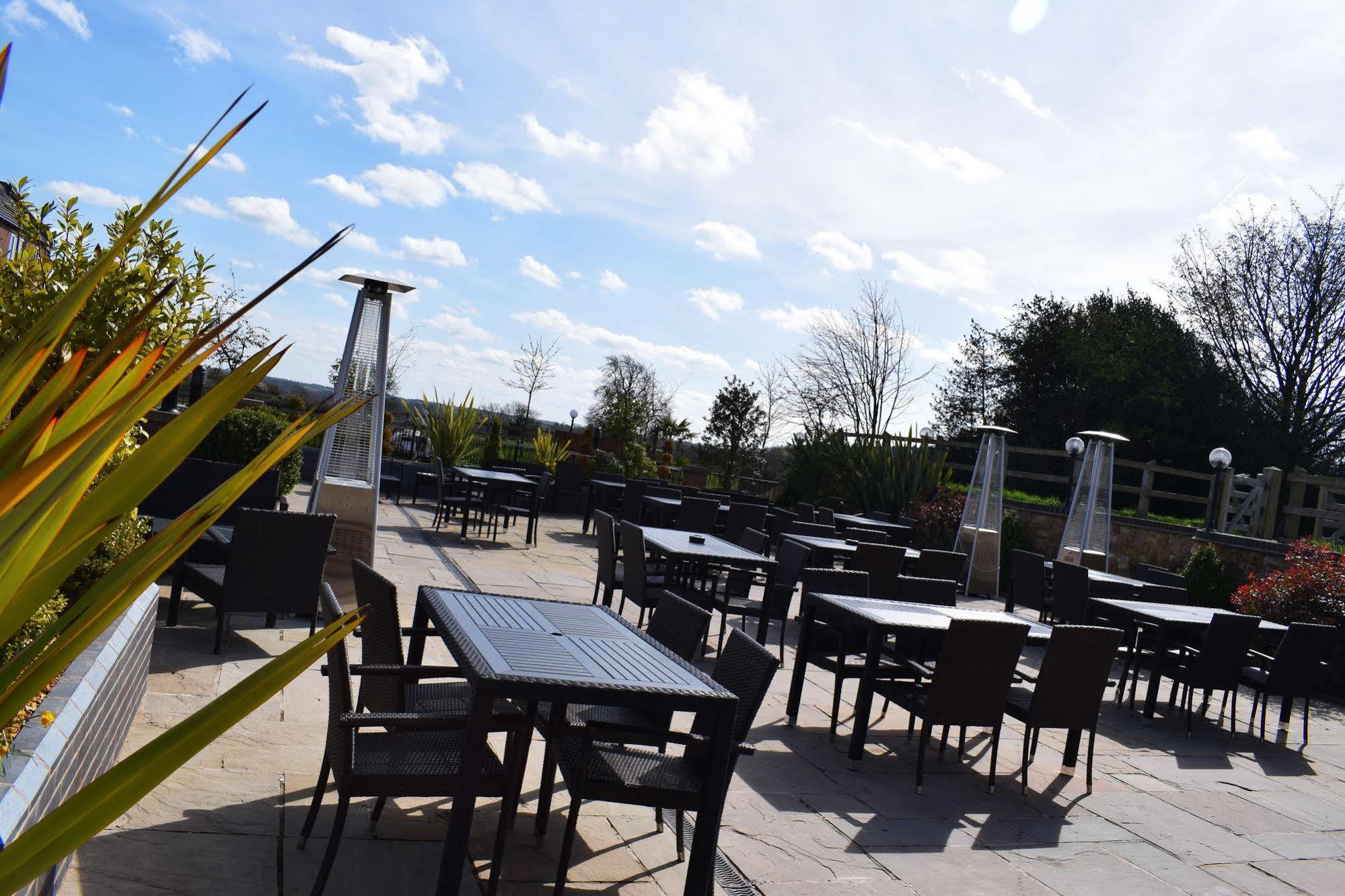 The White Hart Inn Alfreton Ngoại thất bức ảnh